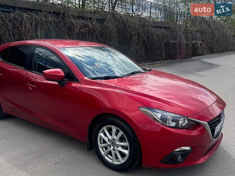 Хетчбек Mazda 3 2016 в Дніпрі фото 14 Хетчбек Mazda 3 2016 в Дніпрі