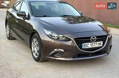 Седан Mazda 3 2014 в Львове
