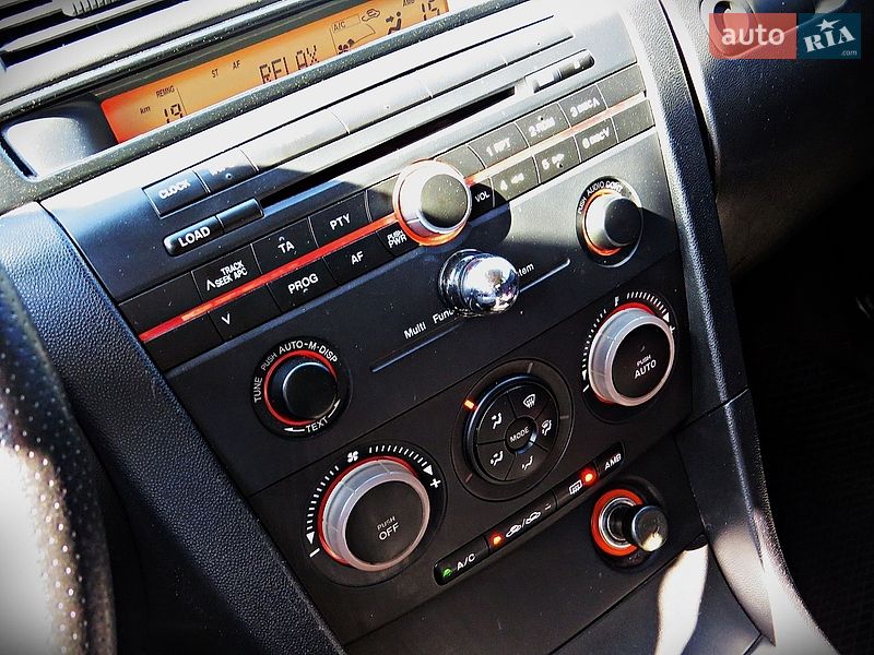 Хетчбек Mazda 3 2005 в Черкасах