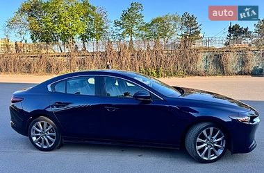 Седан Mazda 3 2021 в Дніпрі