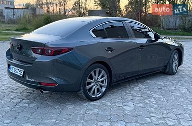Седан Mazda 3 2022 в Дніпрі