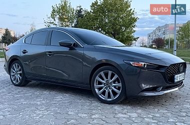 Седан Mazda 3 2022 в Дніпрі