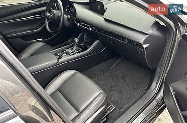 Седан Mazda 3 2022 в Дніпрі