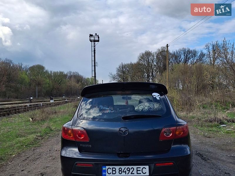 Хэтчбек Mazda 3 2004 в Чернигове