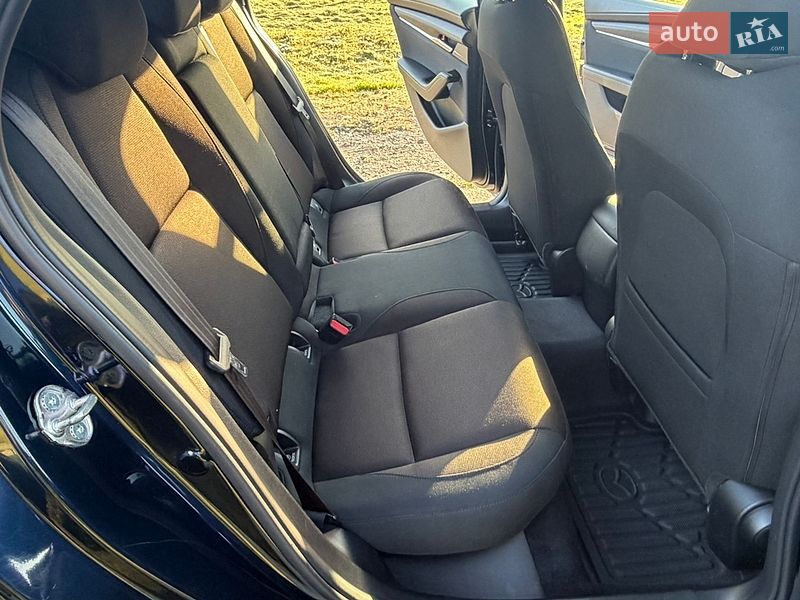 Хетчбек Mazda 3 2020 в Дніпрі