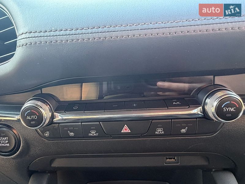 Хетчбек Mazda 3 2020 в Дніпрі