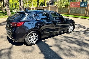 Хэтчбек Mazda 3 2014 в Чернигове