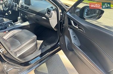 Хэтчбек Mazda 3 2014 в Чернигове