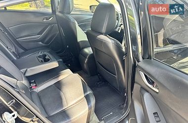 Хэтчбек Mazda 3 2014 в Чернигове