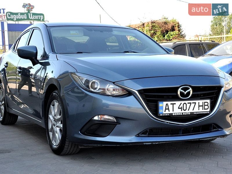 Седан Mazda 3 2016 в Львове