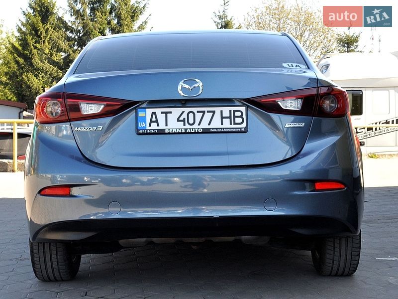 Седан Mazda 3 2016 в Львове