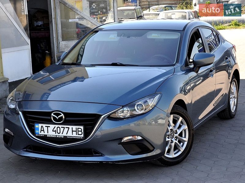 Седан Mazda 3 2016 в Львове