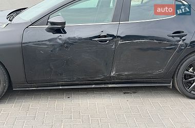 Хэтчбек Mazda 3 2023 в Львове