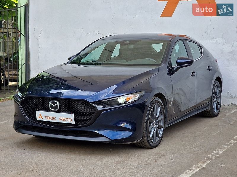 Хэтчбек Mazda 3 2023 в Одессе