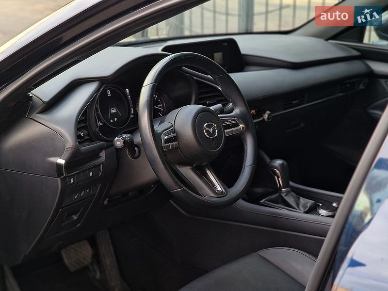 Хэтчбек Mazda 3 2023 в Одессе
