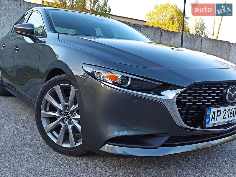 Седан Mazda 3 2022 в Запорожье