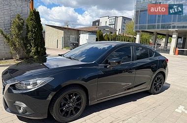 Седан Mazda 3 2014 в Львове