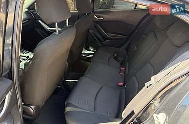 Седан Mazda 3 2014 в Львове