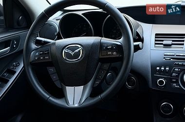 Хэтчбек Mazda 3 2012 в Виннице