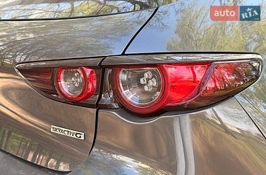 Хэтчбек Mazda 3 2019 в Ахтырке