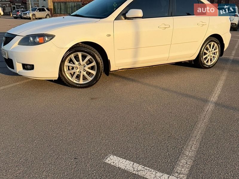 Седан Mazda 3 2008 в Ходосовке