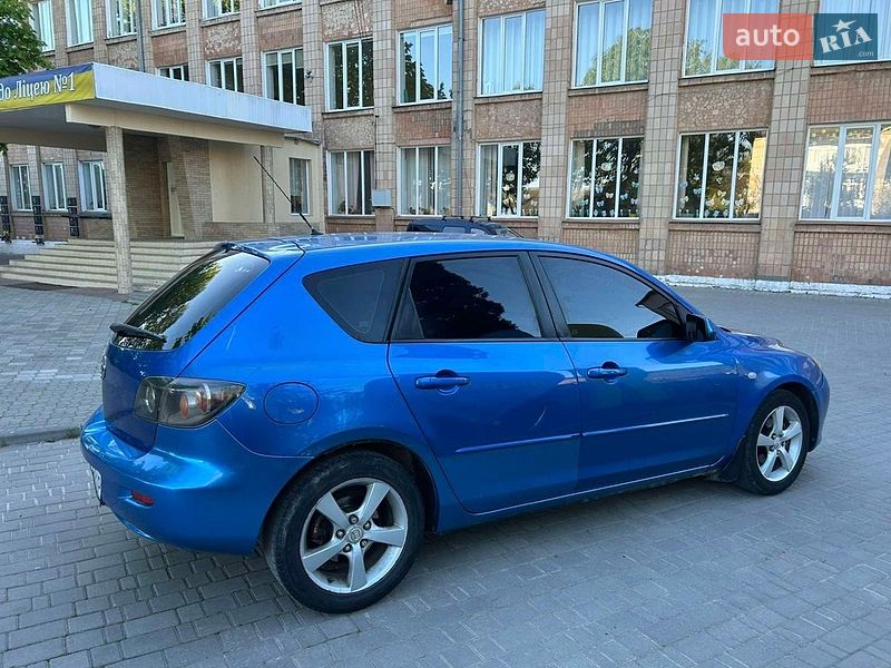 Хэтчбек Mazda 3 2005 в Могилев-Подольске
