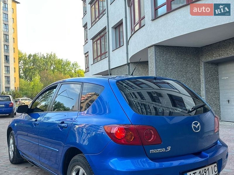 Хэтчбек Mazda 3 2004 в Ивано-Франковске