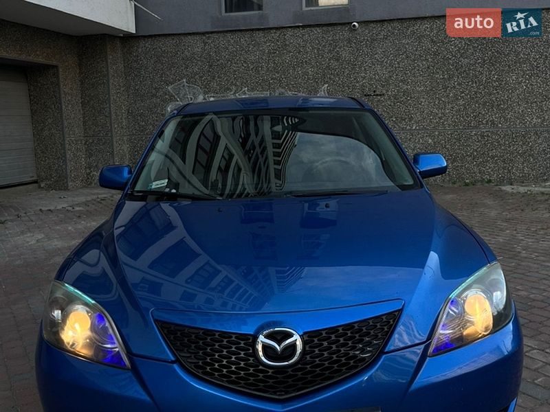 Хэтчбек Mazda 3 2004 в Ивано-Франковске