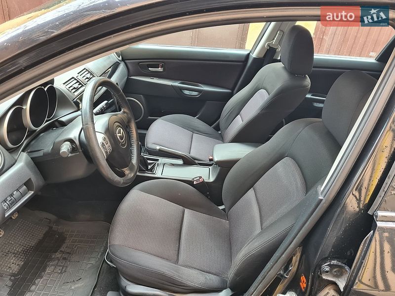 Хэтчбек Mazda 3 2007 в Львове