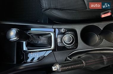 Седан Mazda 3 2016 в Черноморске