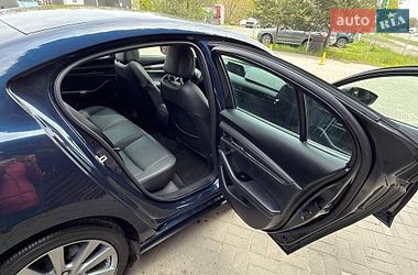 Седан Mazda 3 2023 в Львове
