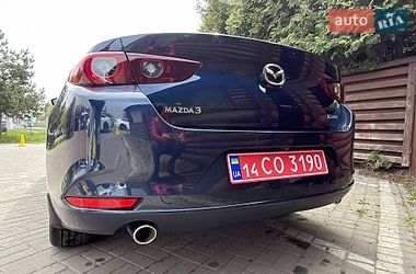 Седан Mazda 3 2023 в Львове