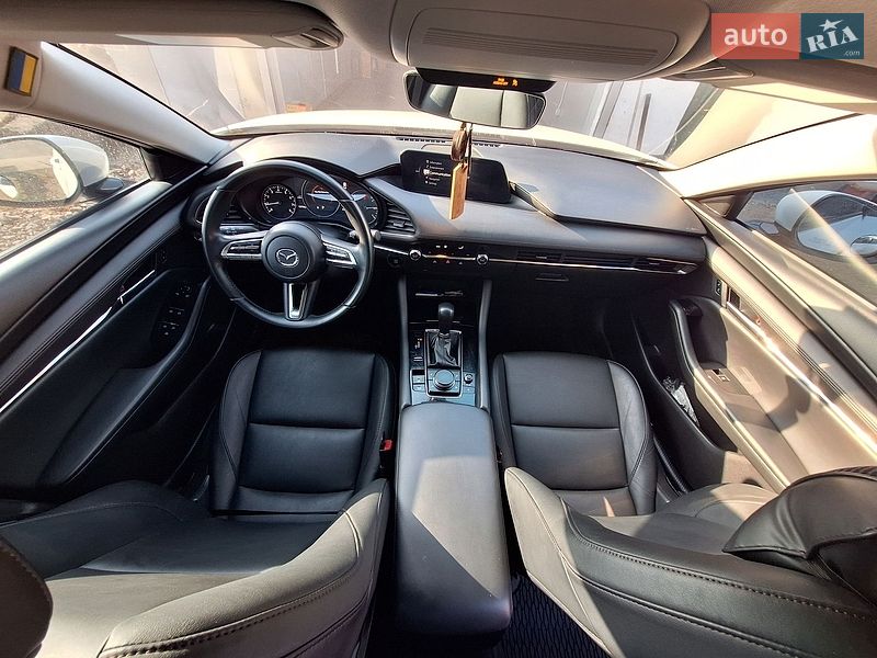 Седан Mazda 3 2019 в Борисполе