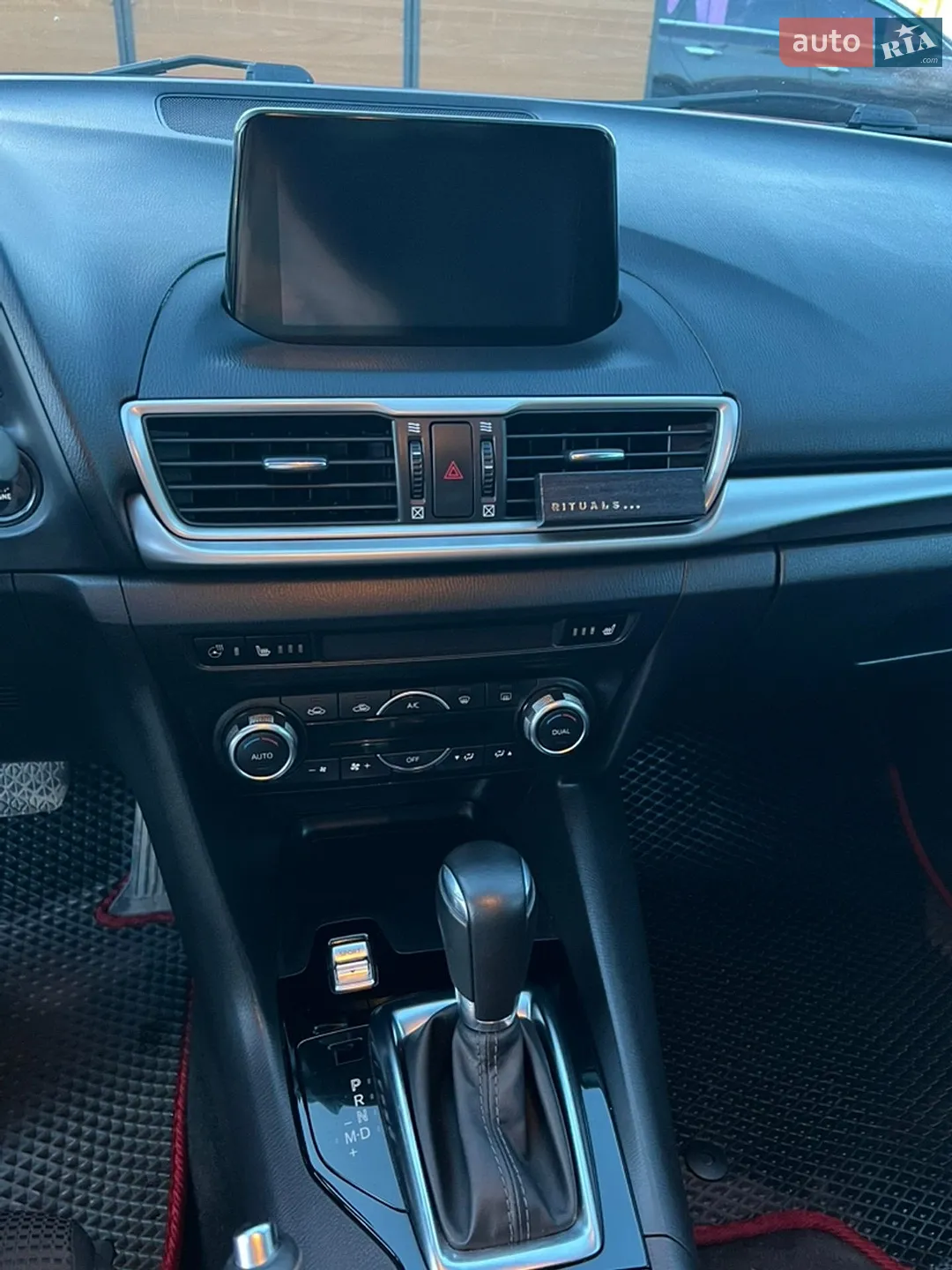 2017 Mazda 3 - мініатюра 9