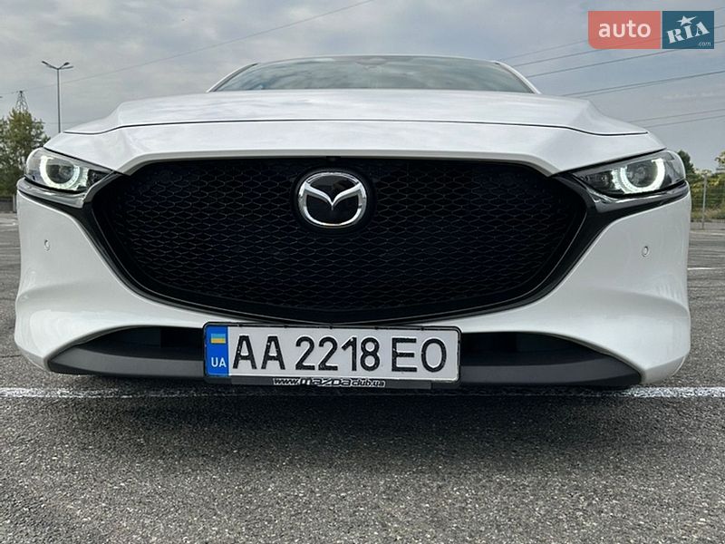 Хэтчбек Mazda 3 2019 в Киеве