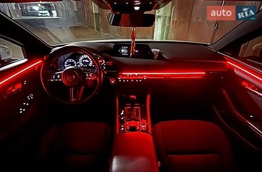 Хэтчбек Mazda 3 2019 в Киеве