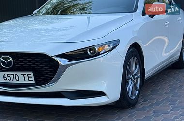 Седан Mazda 3 2020 в Киеве