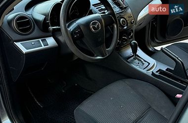 Седан Mazda 3 2012 в Бориславі