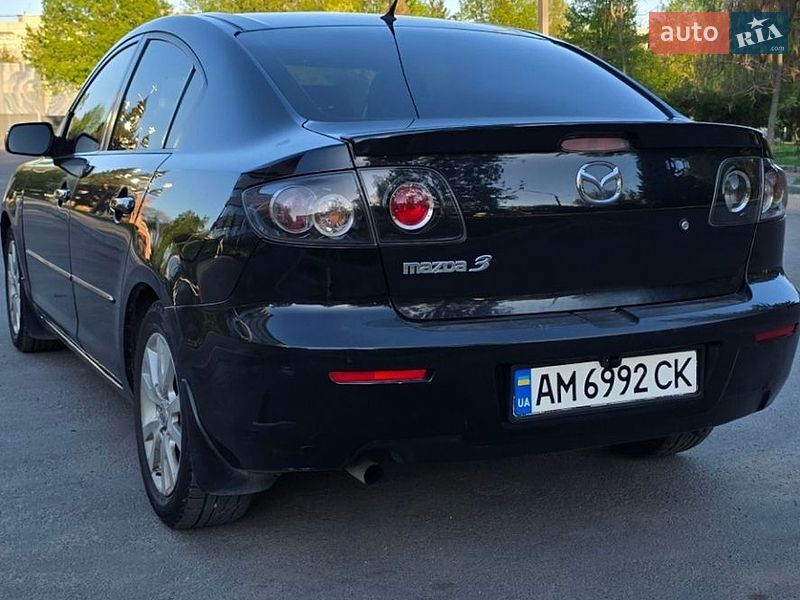 Седан Mazda 3 2007 в Житомире