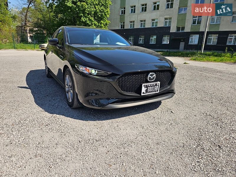 Хэтчбек Mazda 3 2022 в Каменском