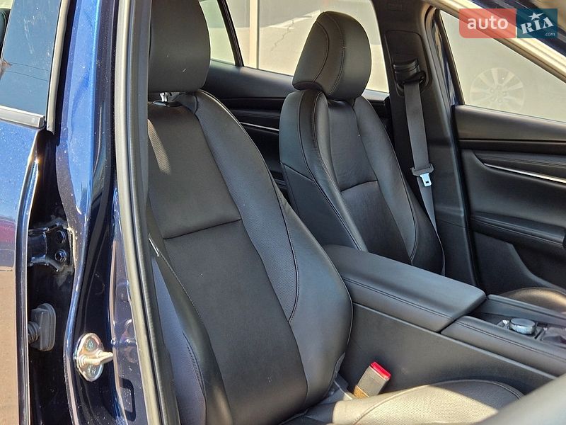 Седан Mazda 3 2019 в Києві