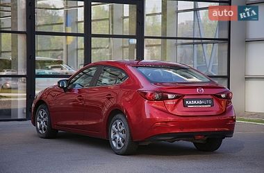 Седан Mazda 3 2015 в Харькове