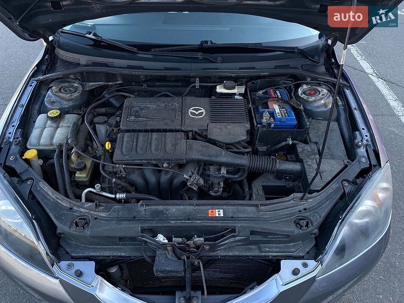 Хэтчбек Mazda 3 2006 в Киеве