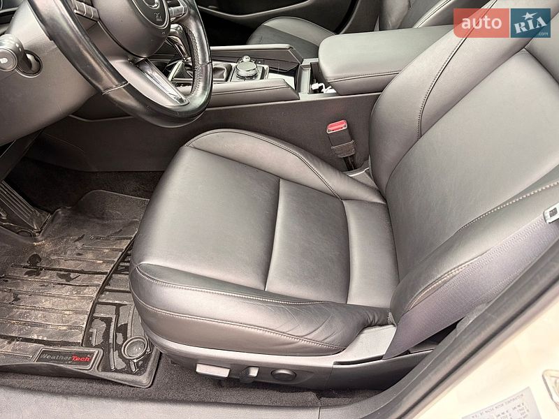 Седан Mazda 3 2020 в Софіївській Борщагівці