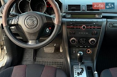 Седан Mazda 3 2006 в Днепре