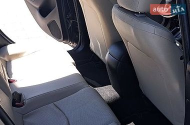 Седан Mazda 3 2015 в Львові
