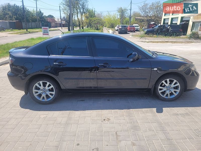 Седан Mazda 3 2007 в Запорожье