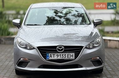 Седан Mazda 3 2015 в Івано-Франківську