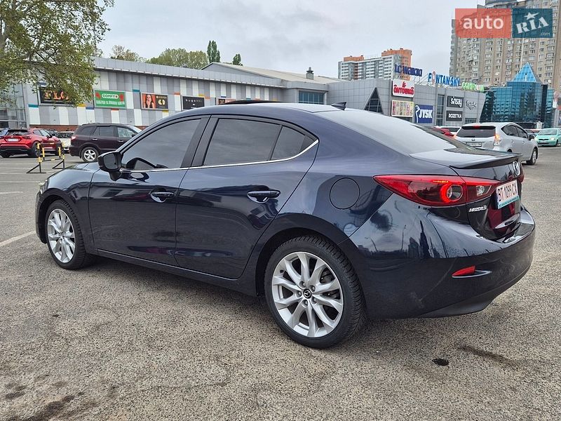 Седан Mazda 3 2017 в Одесі