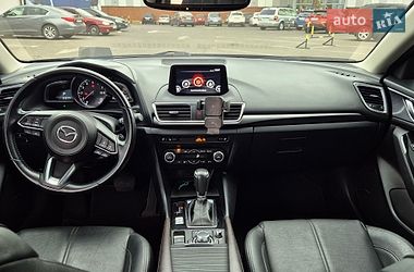 Седан Mazda 3 2017 в Одесі